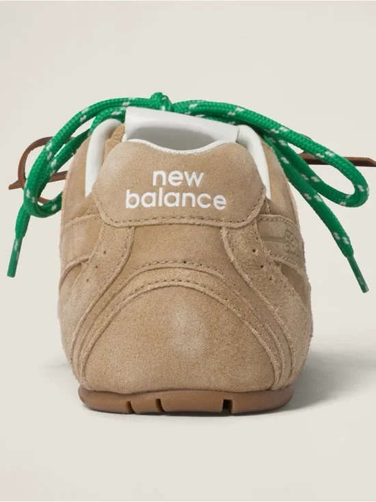 New Miu Miu x New Balance Ecru Sneakers size 9 - Picture 5 of 11